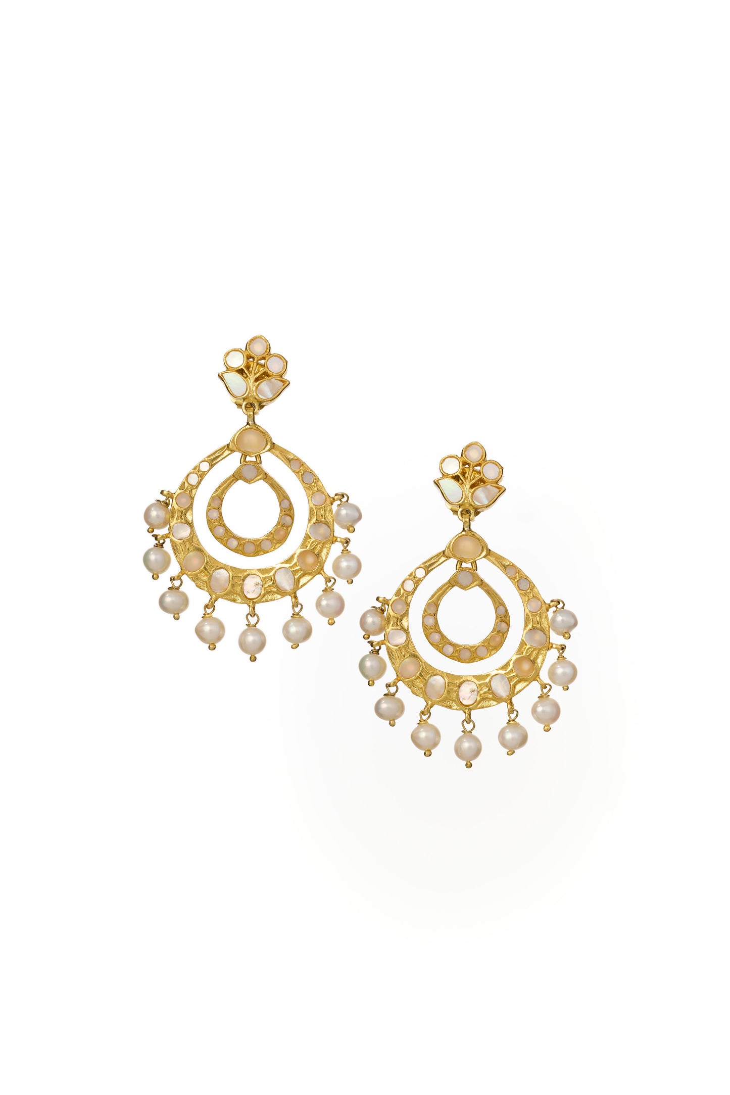 Mother of pearl in 22 ct gold plating