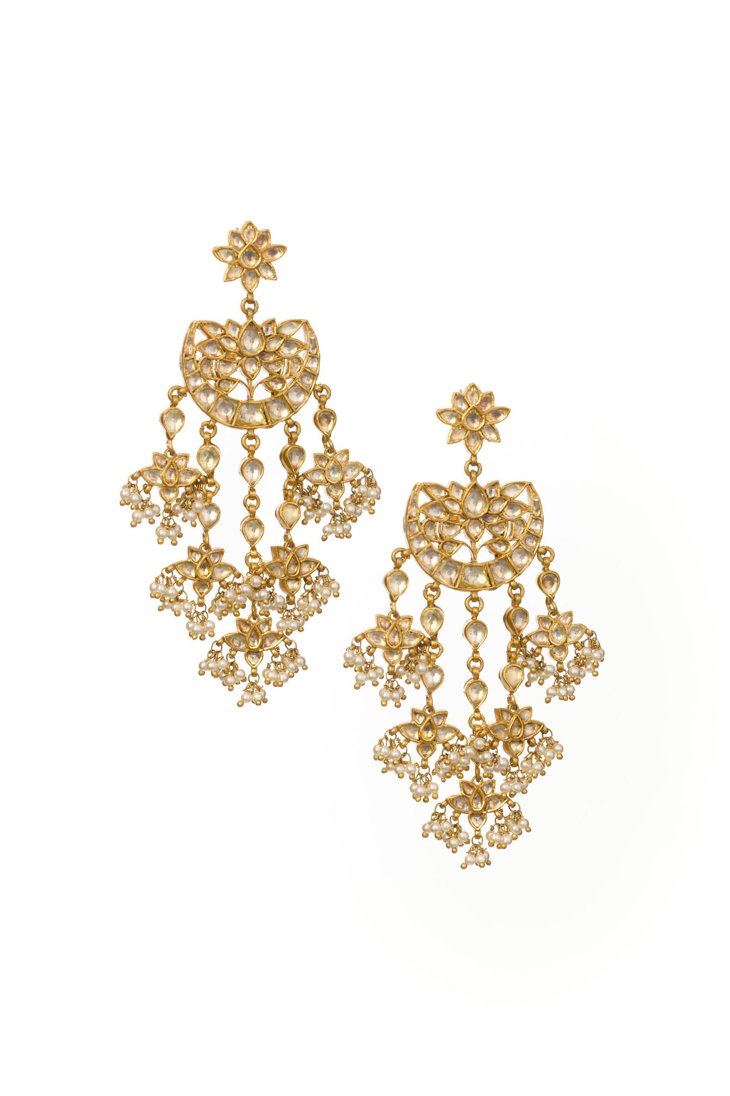 Kundan earring in 22 ct gold finish