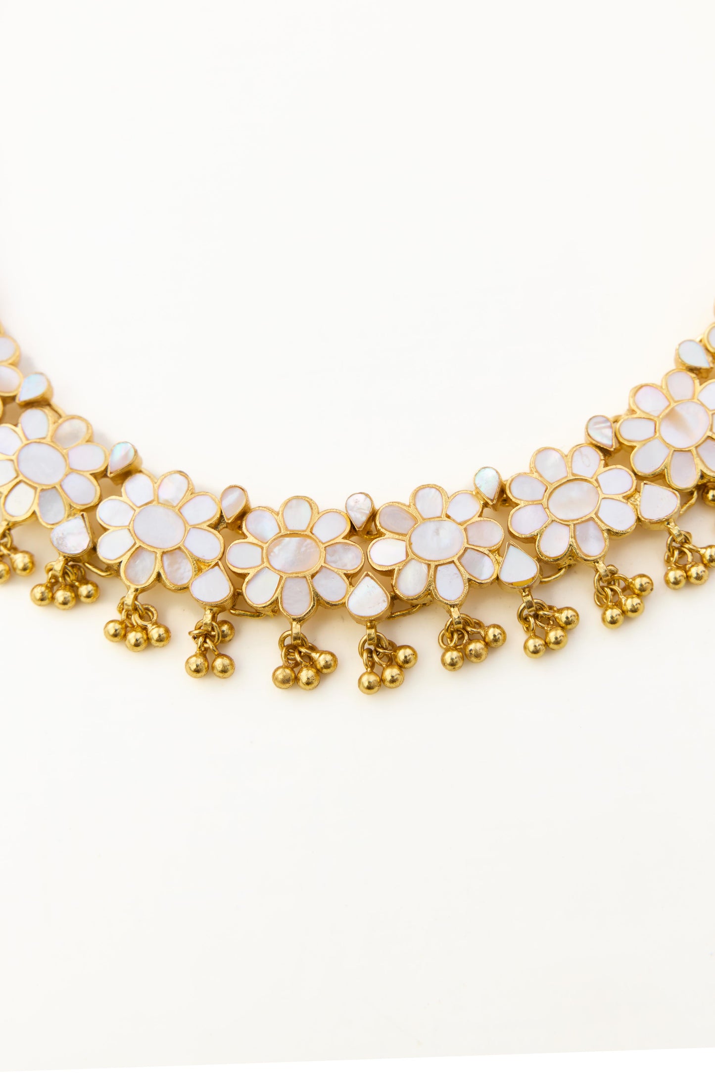 Mother of pearl Necklace